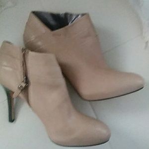 Boots by Via Spiga Leather ankle boots made in Ita